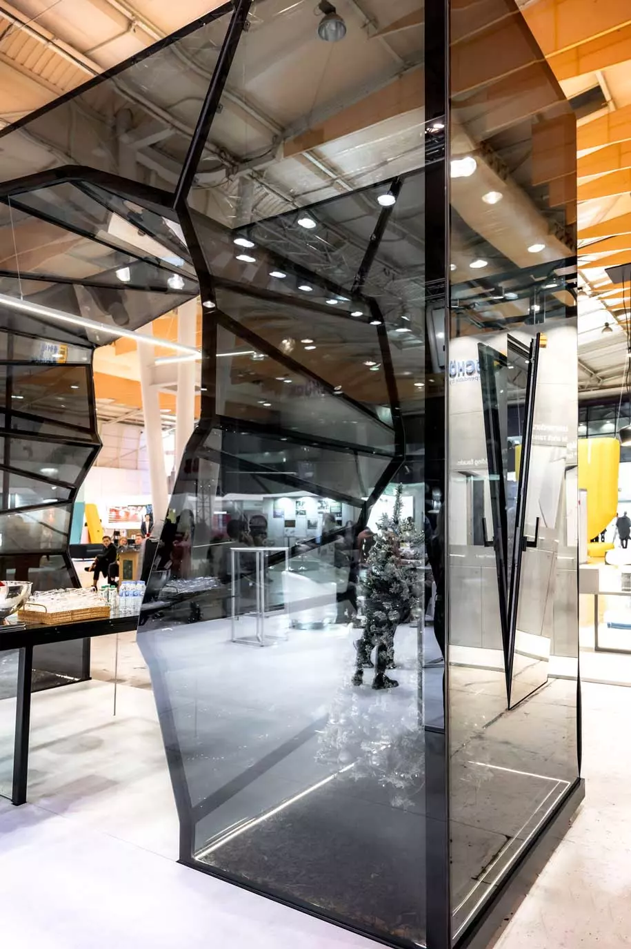 rahmenlose, hochfeste Isolierglaseinheiten