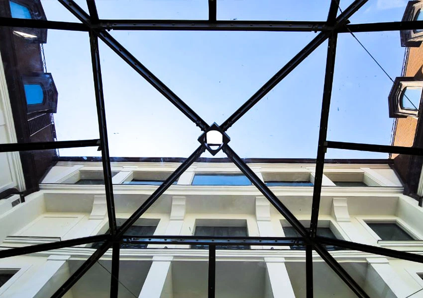 Kuppelsystem für einen Restaurantsaal, Kyiv