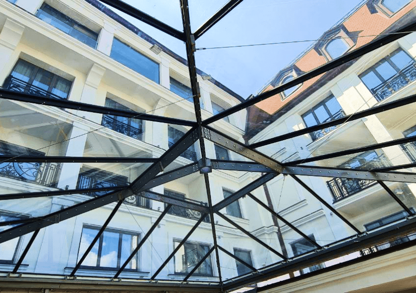 Kuppelsystem für einen Restaurantsaal, Kyiv